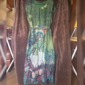 Gorgeous print flowing XL dress